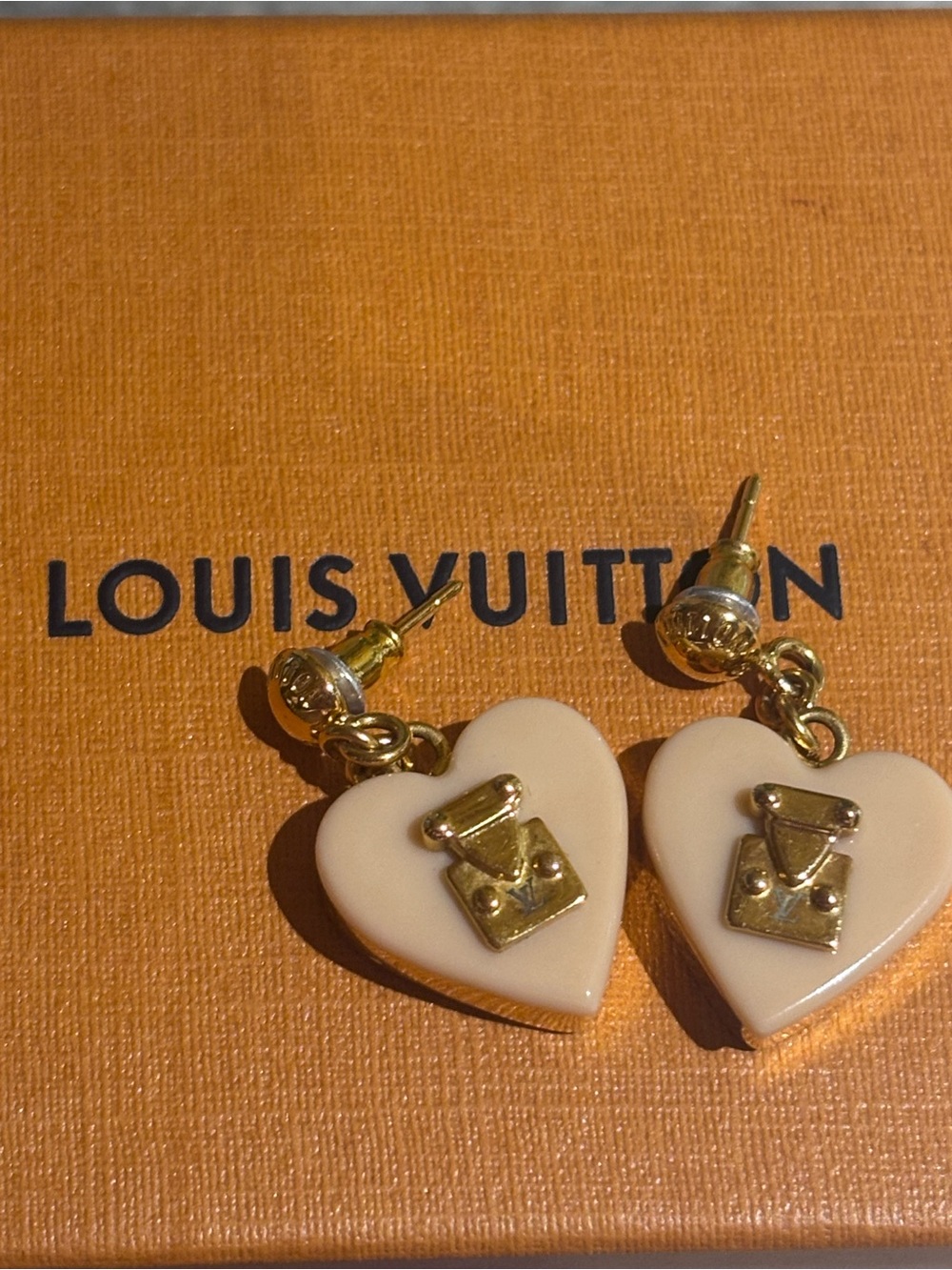 Louis Vuitton Beige Heart Logo Drop Earrings with Gold Accents - Picture 6 of 7